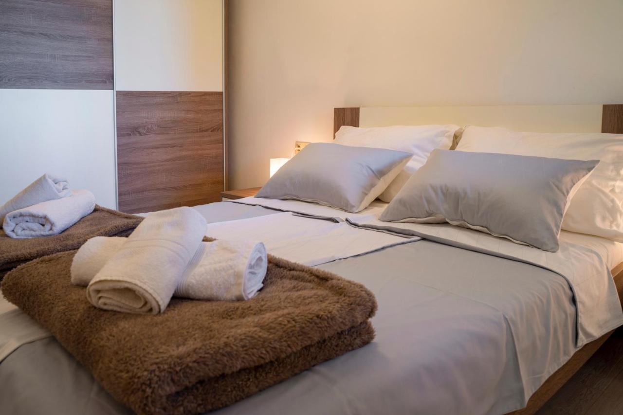 House Fidulic - Apartment The Lavender Лумбарда Екстериор снимка